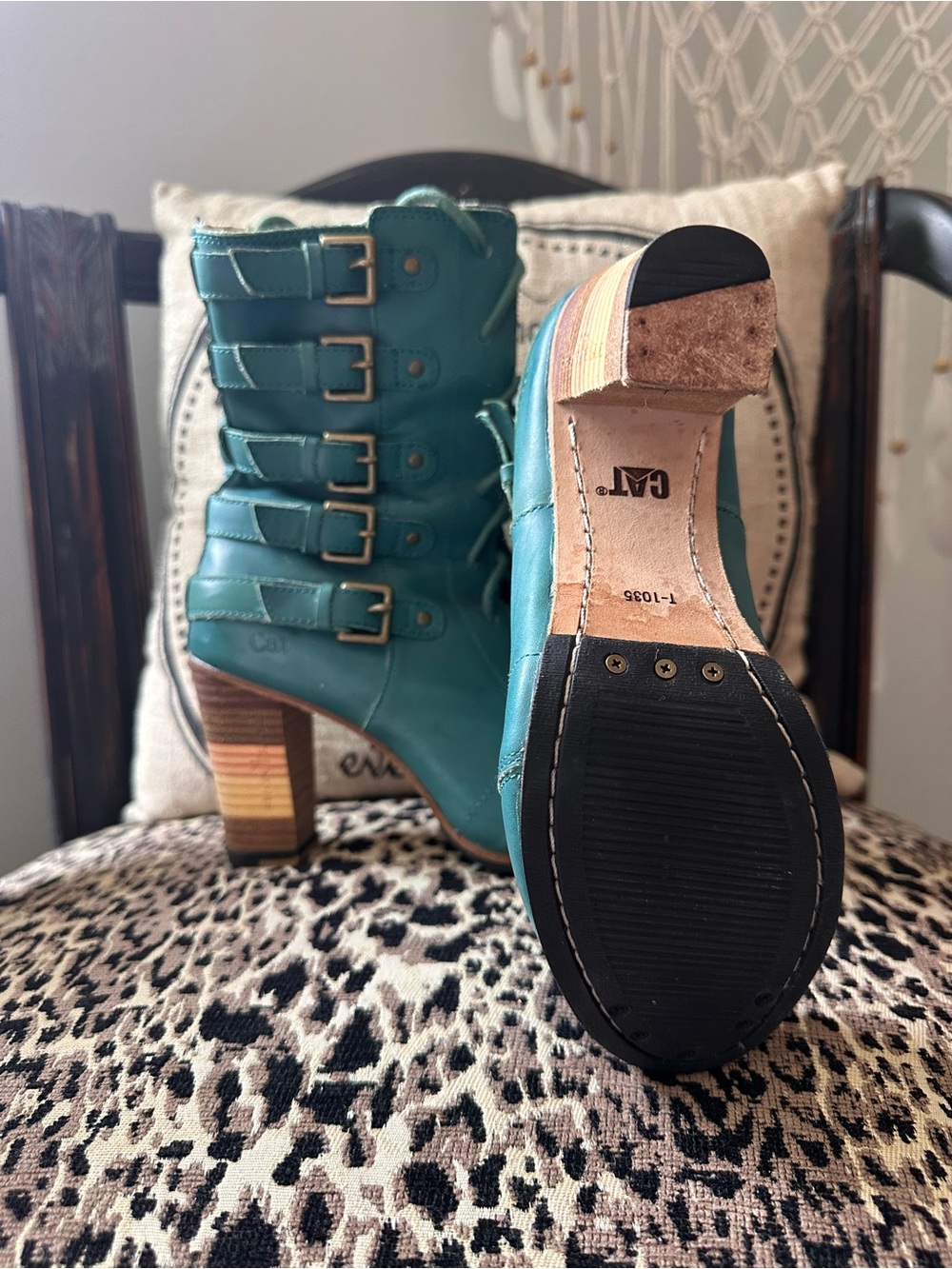 CAT Boutique Collection Teal Leather Buckle Ankle Boots - Women's Sz 6